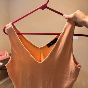 Brit and Bri Size Medium (M) Women's Orange V-Neck Sleeveless Tank Top Casual Su